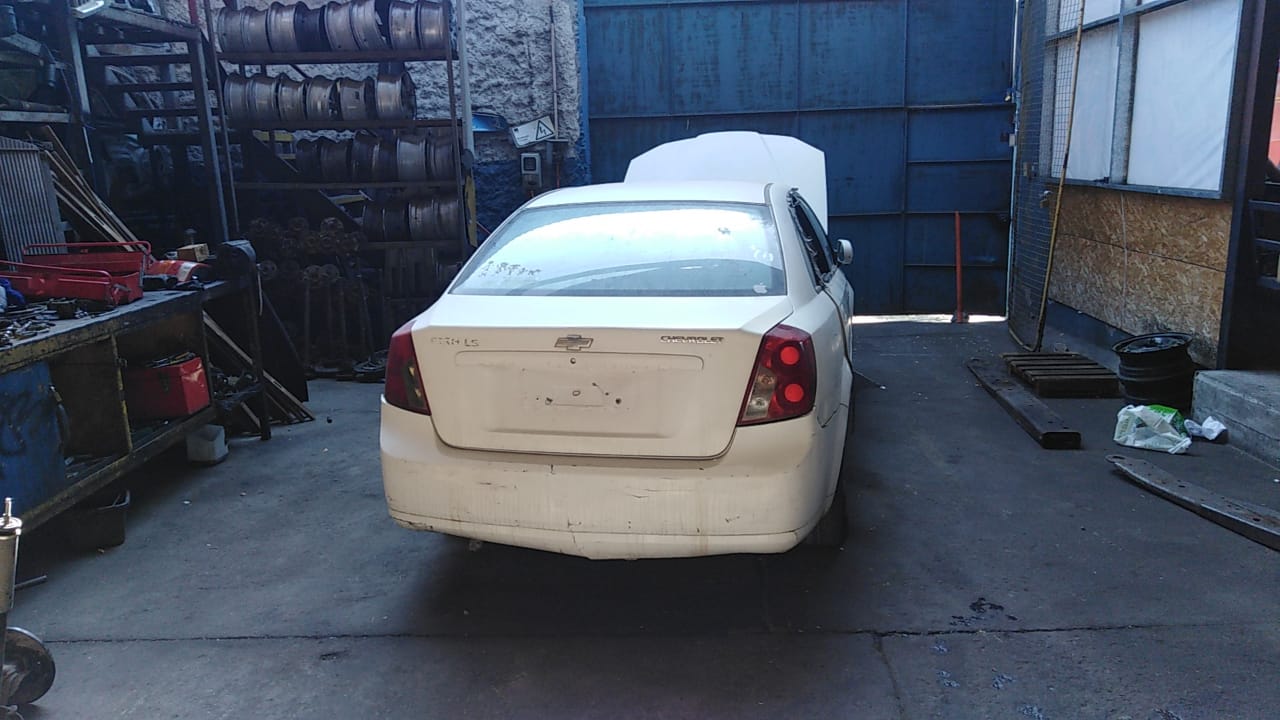  Chevrolet OPTRA 2004    EN DESARME